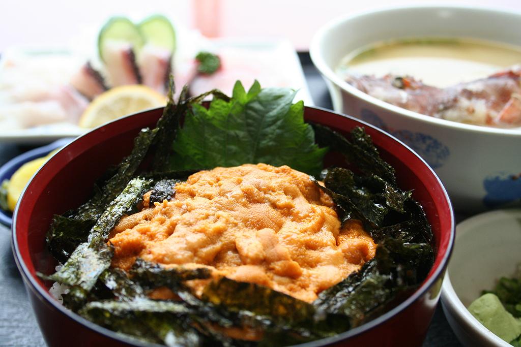 Sea Urchin and Akune Seasonal Festival